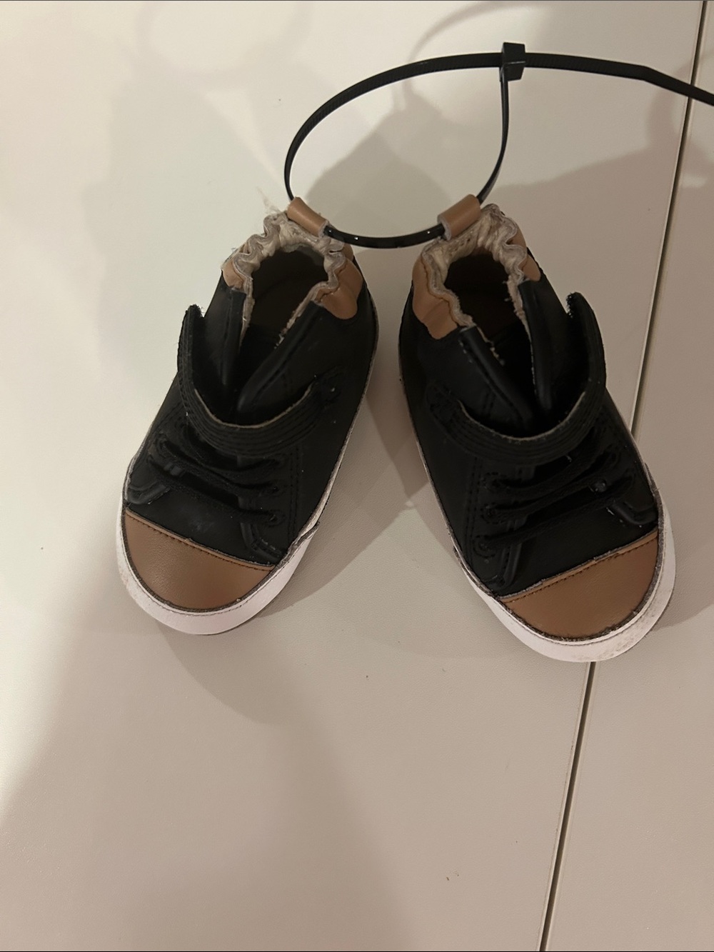 Robeez Toddler Black Sneakers with Tan Toe Cap and Leather Upper
